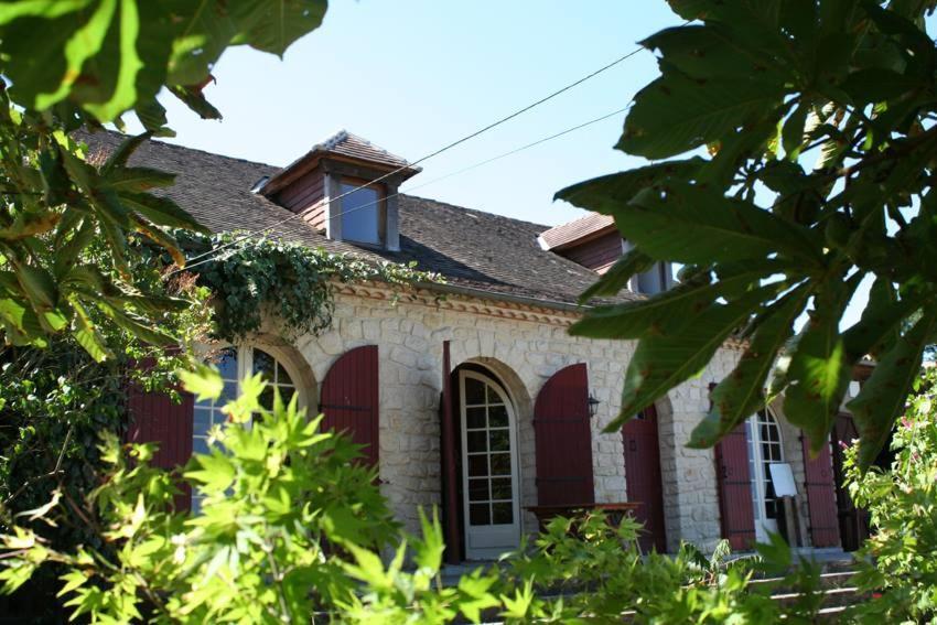 B&B Les Quatre Vents Montpon-Menesterol Kültér fotó