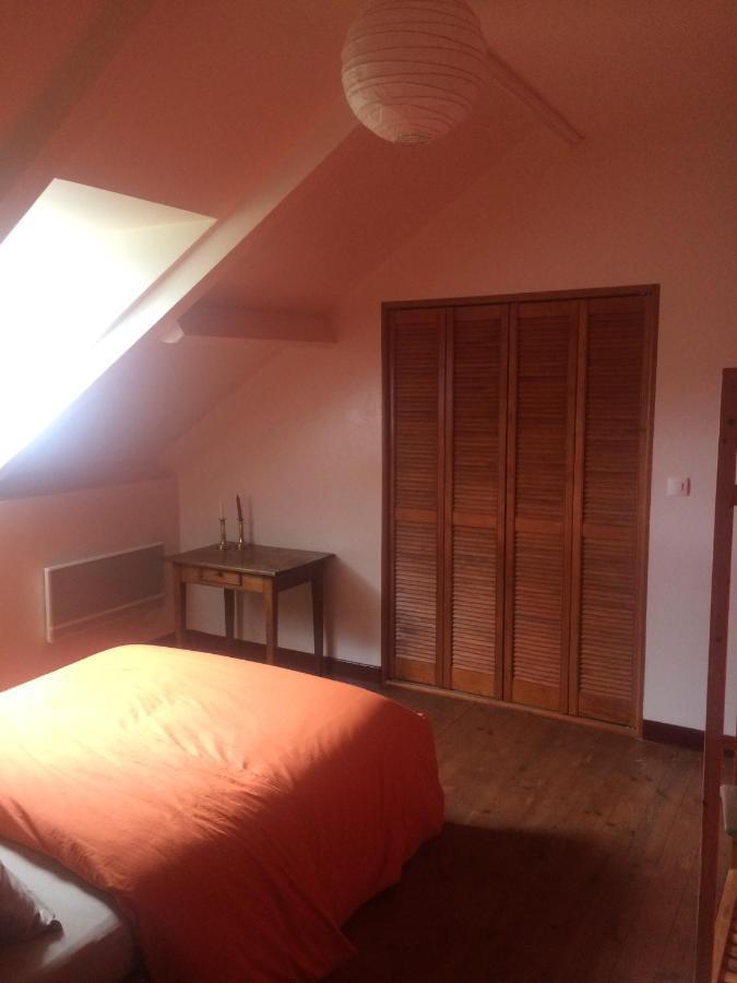 B&B Les Quatre Vents Montpon-Menesterol Kültér fotó